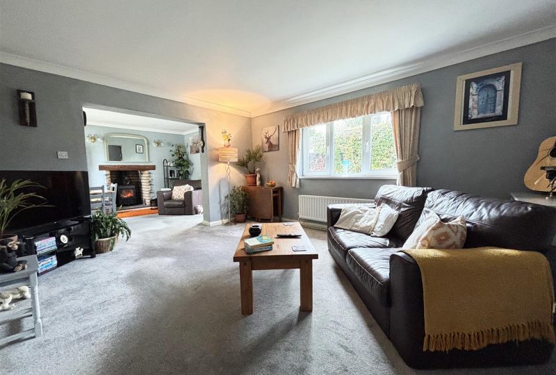 Authorpe Road, South Reston