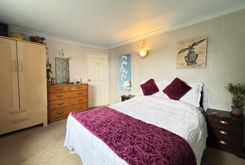 Authorpe Road, South Reston