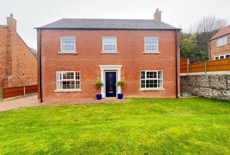 Primrose Hollow, Louth