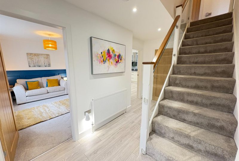 Primrose Hollow, Louth