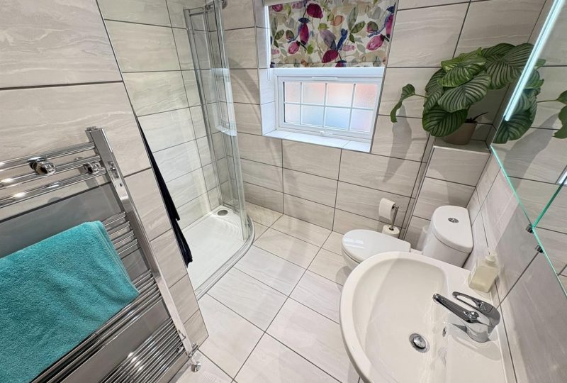 Primrose Hollow, Louth