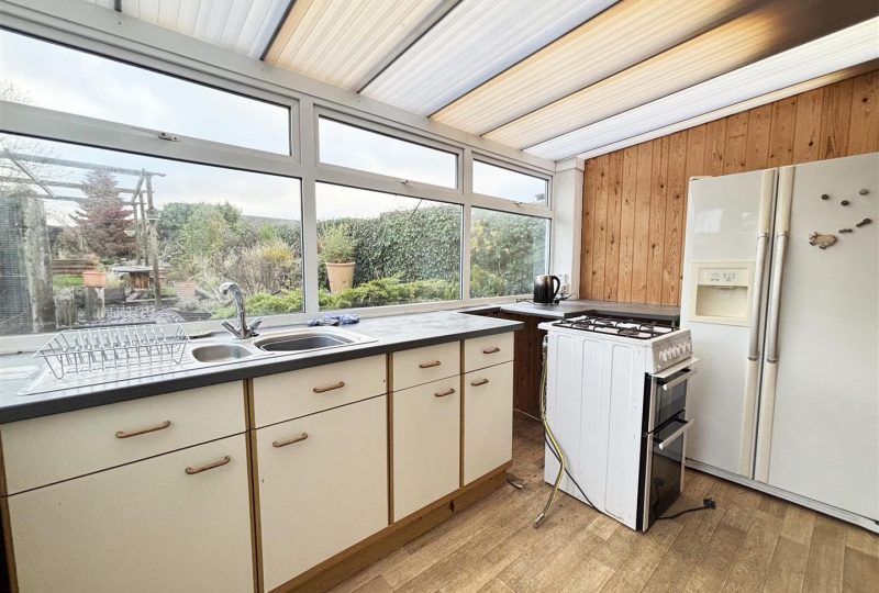 Monks Dyke Road, Louth