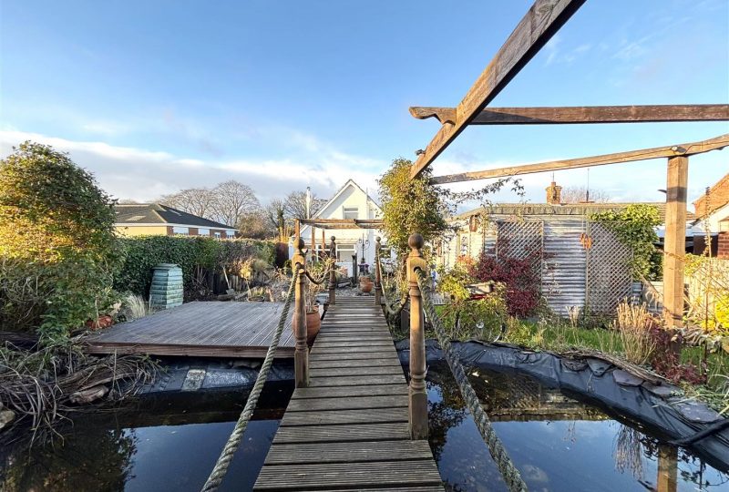 Monks Dyke Road, Louth