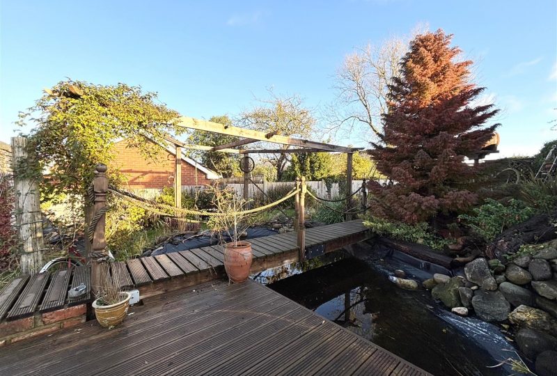 Monks Dyke Road, Louth