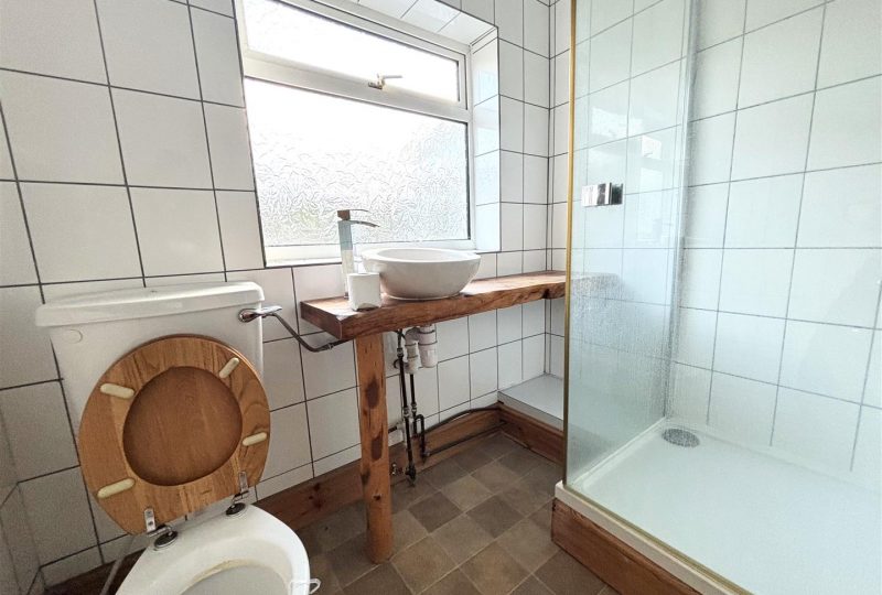 Monks Dyke Road, Louth