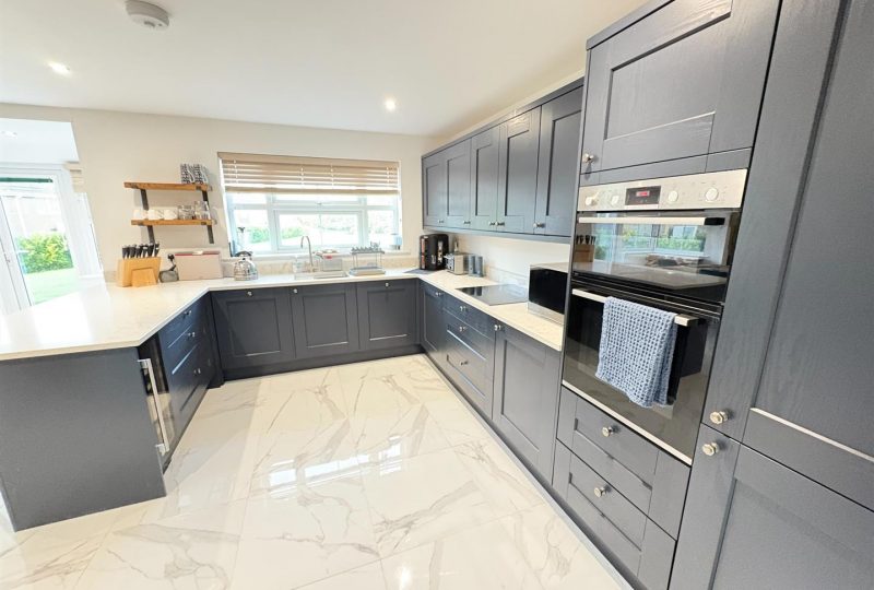 Jacobs Close, Utterby