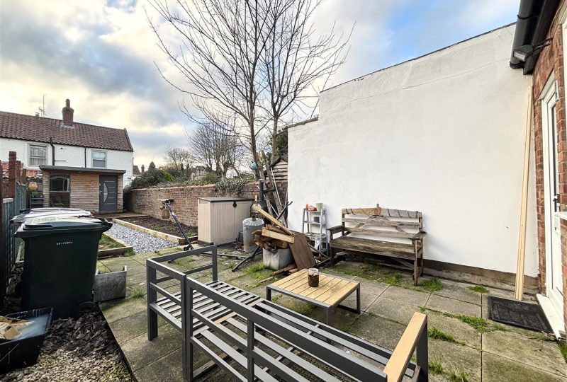 Commercial Road, Louth