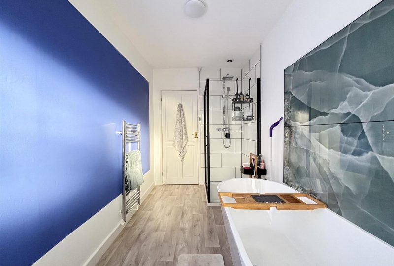 Commercial Road, Louth