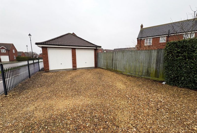 Sunflower Way, Boston