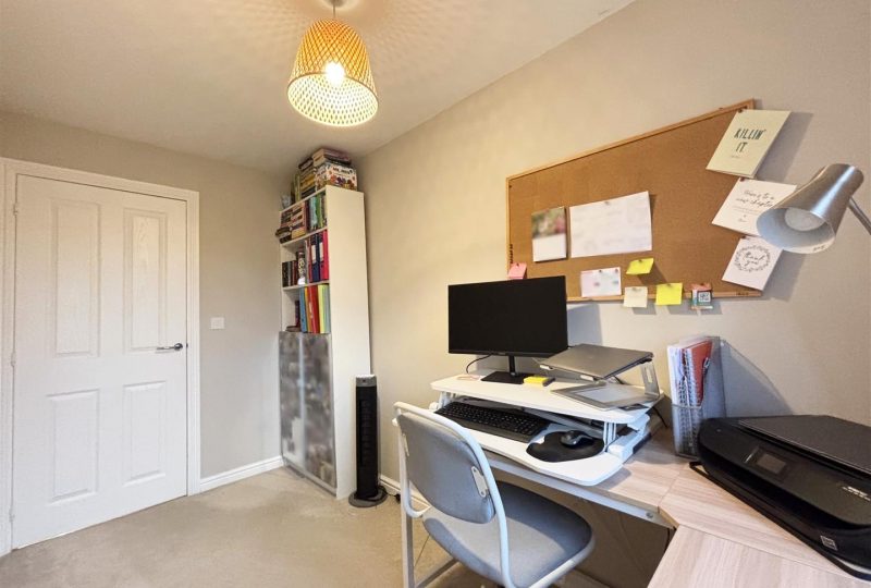 Falcon Avenue, Louth