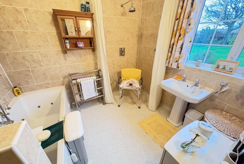 Top Road, Little Cawthorpe, Louth