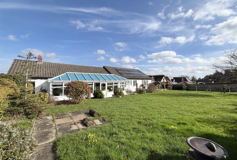 Top Road, Little Cawthorpe, Louth