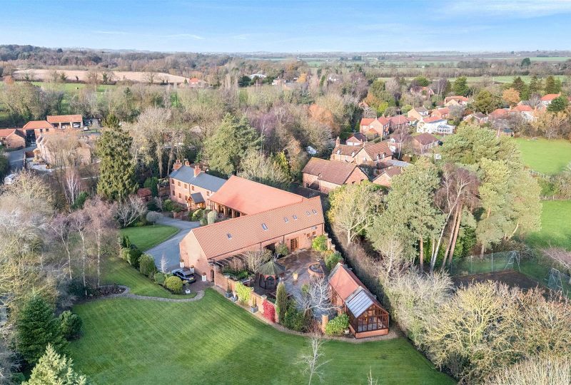 Watery Lane, Little Cawthorpe