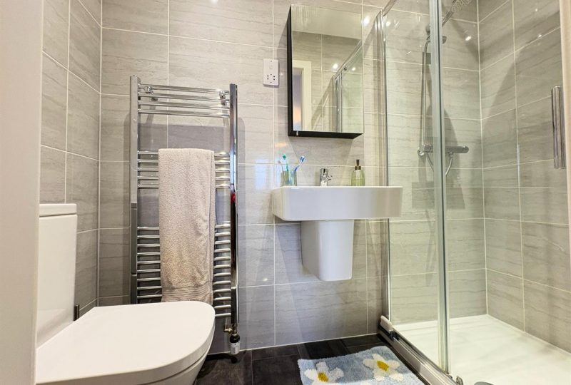 Bee Orchid Way, Louth