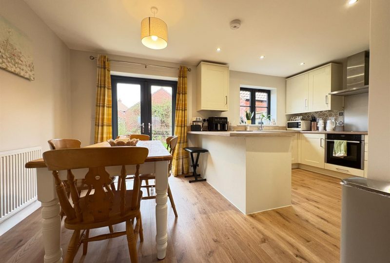 Bee Orchid Way, Louth