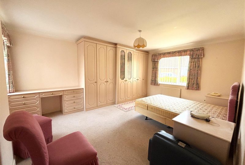 St. James View, Louth