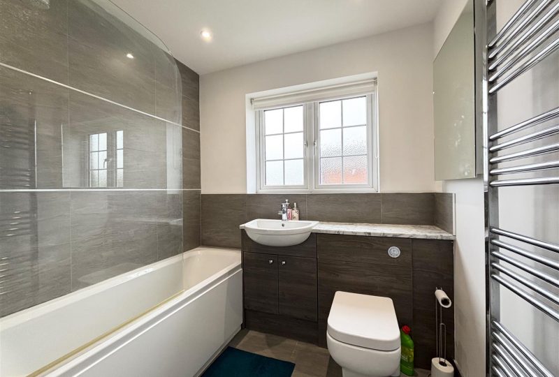 Gibson Way, Manby, Louth