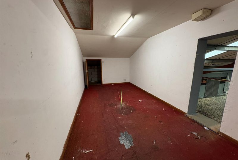 Warwick Road, Fairfield Industrial Estate, Louth