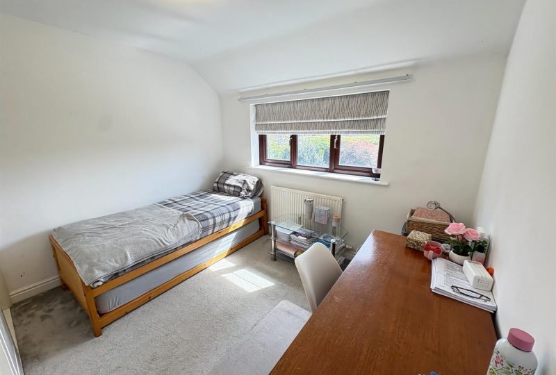 Eastfield Rise, Louth