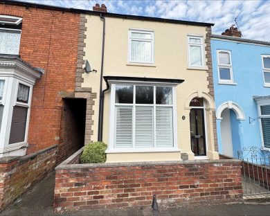 /var/www/tes-property.co.uk/public/uploads/243593-bK_4kSegXE6byqMUEXrUmQ.jpg