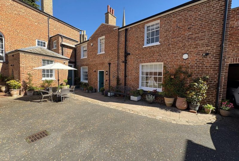 Schoolhouse Lane, Louth