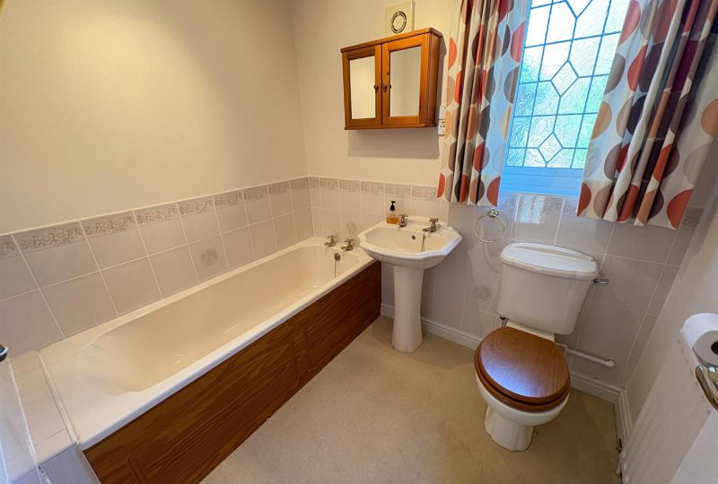 St. James View, Louth