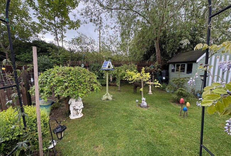 Conlie Close, Alford