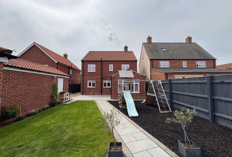 Holly Crescent, Louth