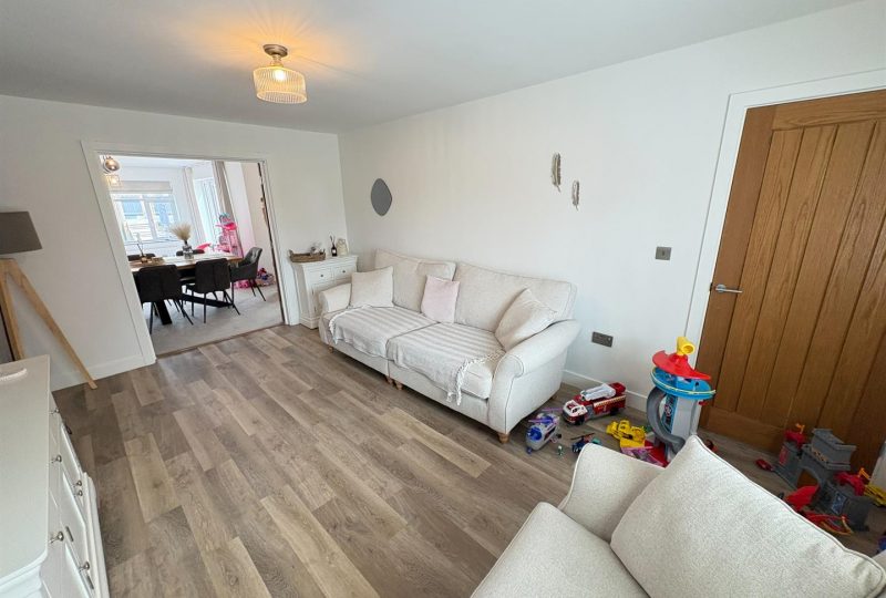 Holly Crescent, Louth