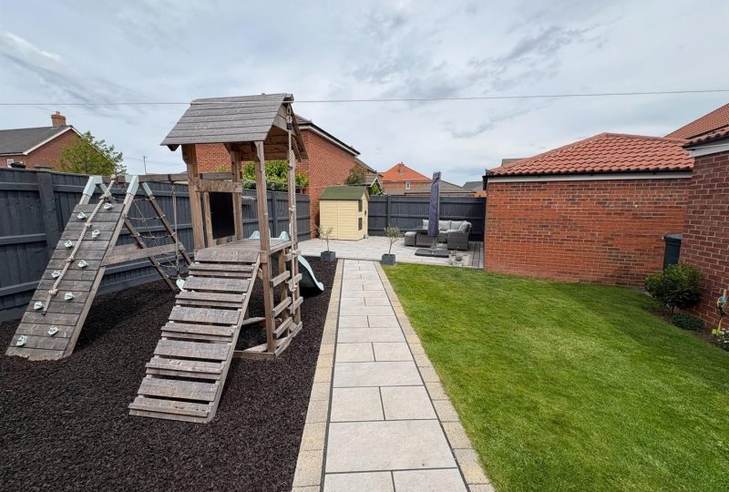 Holly Crescent, Louth