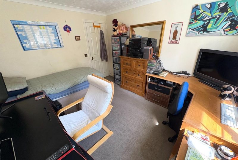 Pippin Close, Louth