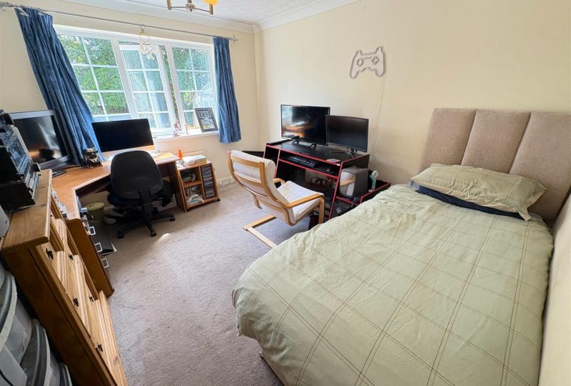 Pippin Close, Louth