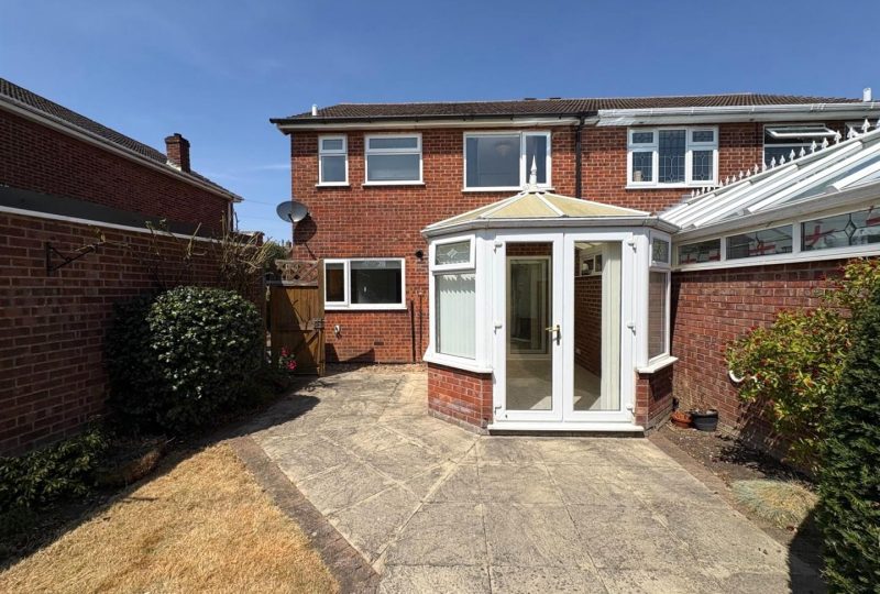 Andrews Close, Louth