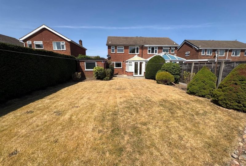 Andrews Close, Louth