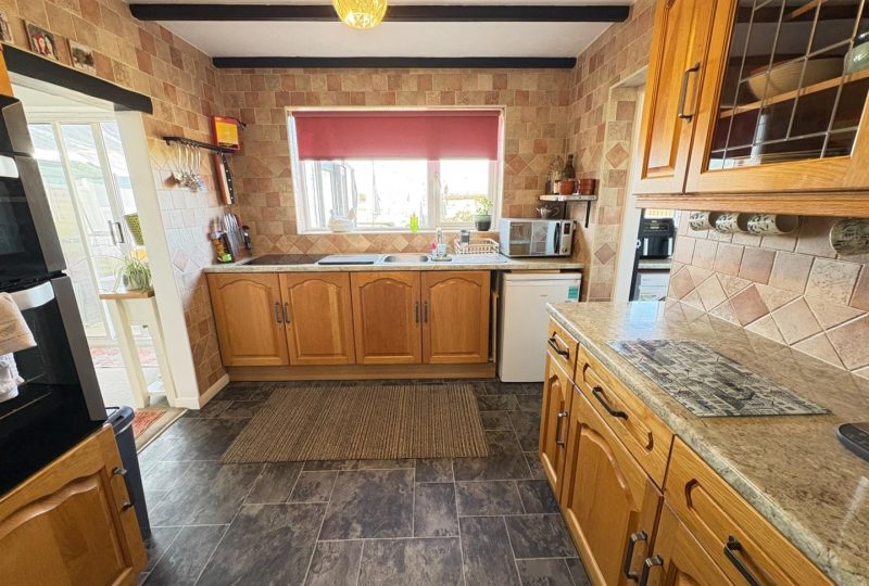 Main Road, Covenham St. Bartholomew, Louth, LN11 0PF