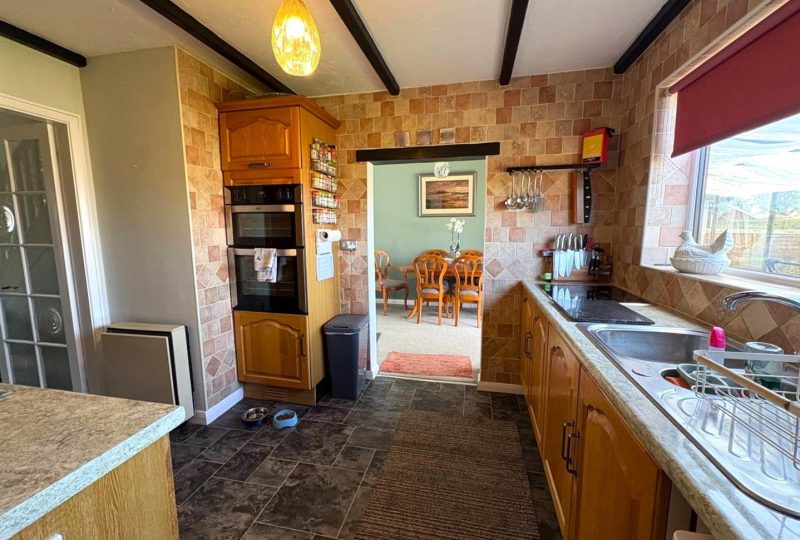 Main Road, Covenham St. Bartholomew, Louth, LN11 0PF