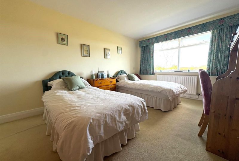Lincoln Road, South Elkington, Louth
