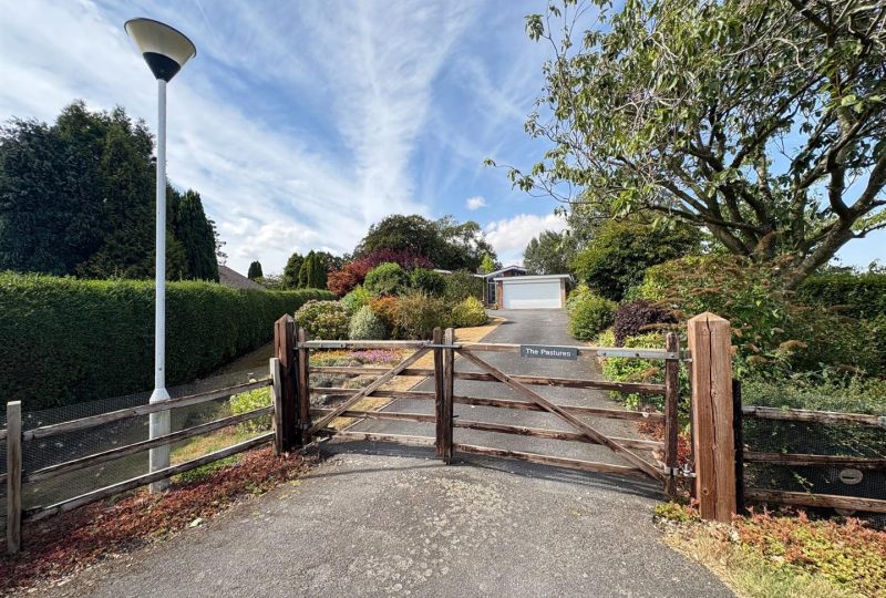 Lincoln Road, South Elkington, Louth