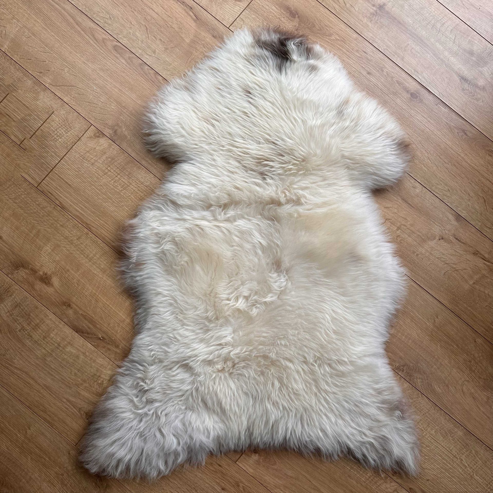 Natural Coloured British Sheepskin – 12