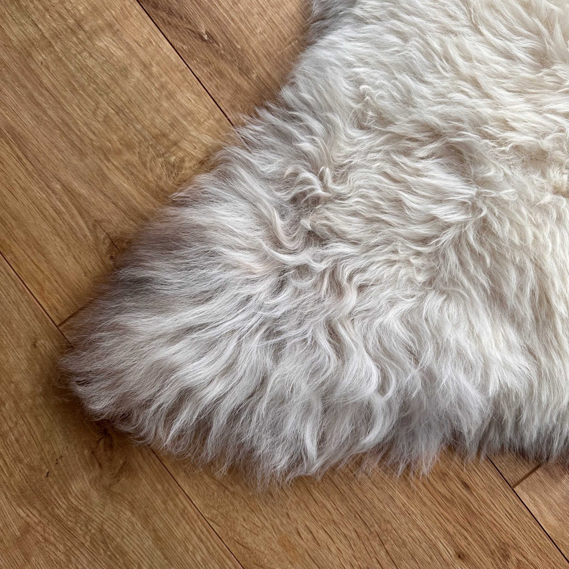 Natural Coloured British Sheepskin – 12