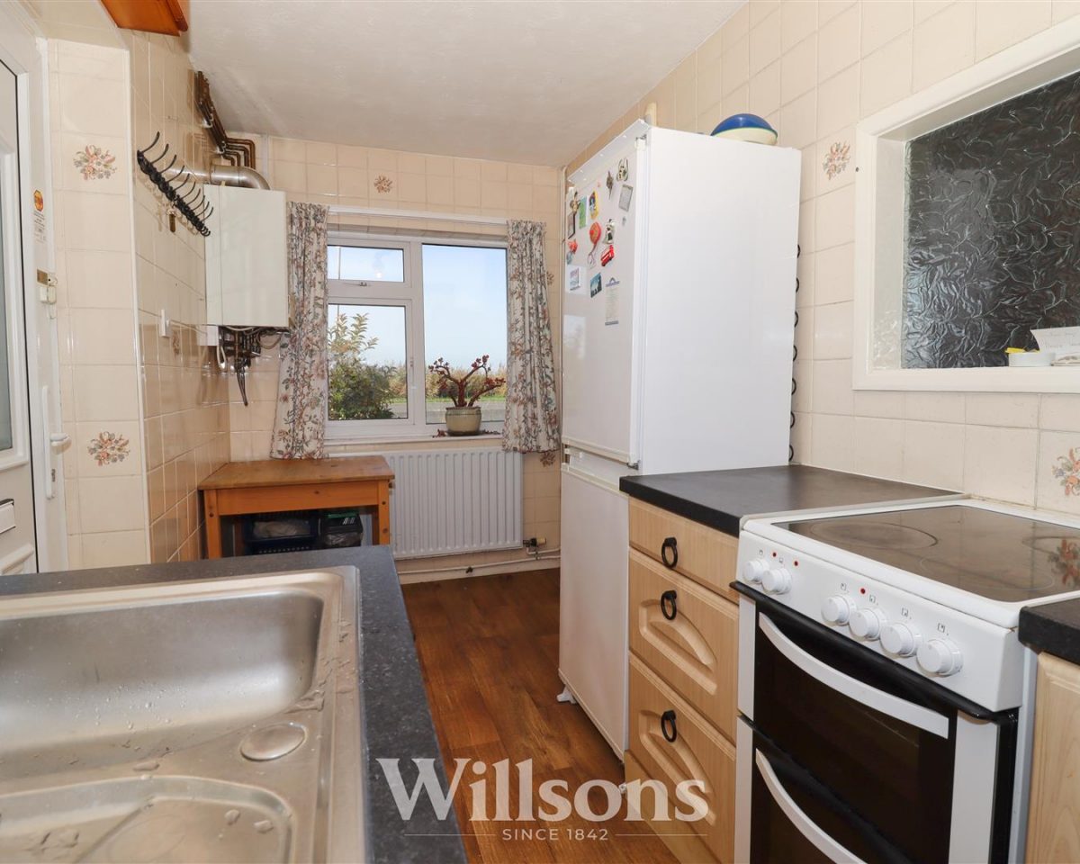 Golf Road, Mablethorpe