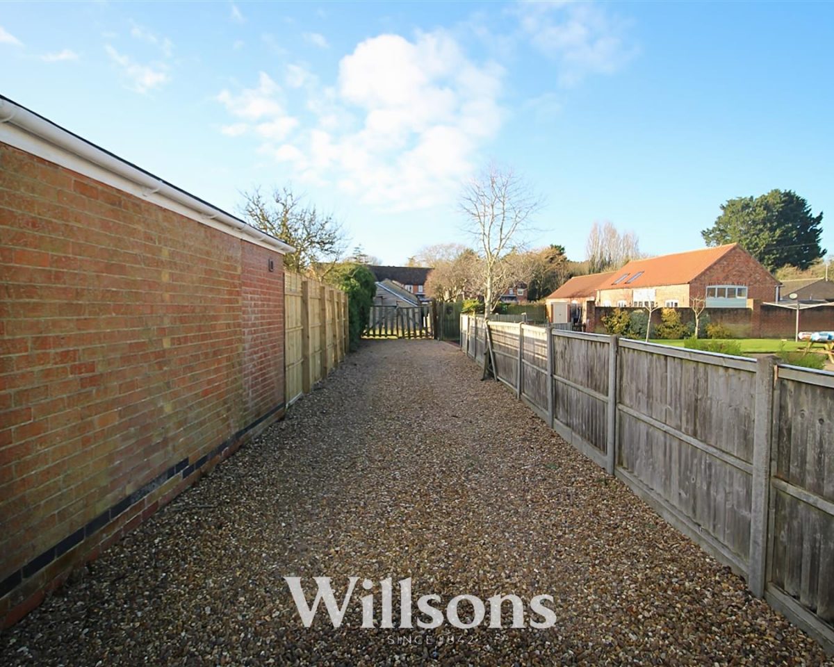 Ingoldmells Road, Burgh-le-Marsh, Skegness