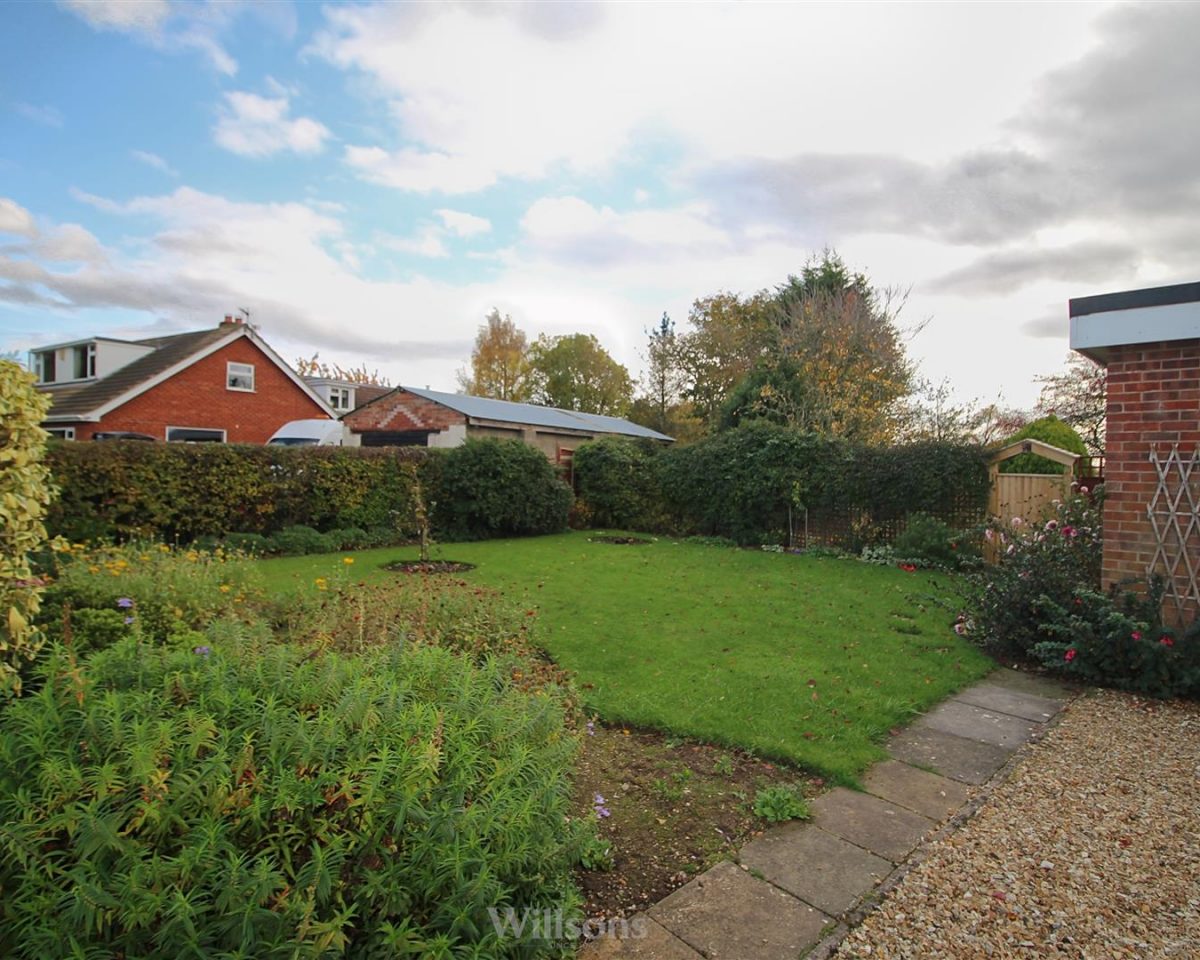 Summer Gates Lane, Bratoft, Skegness