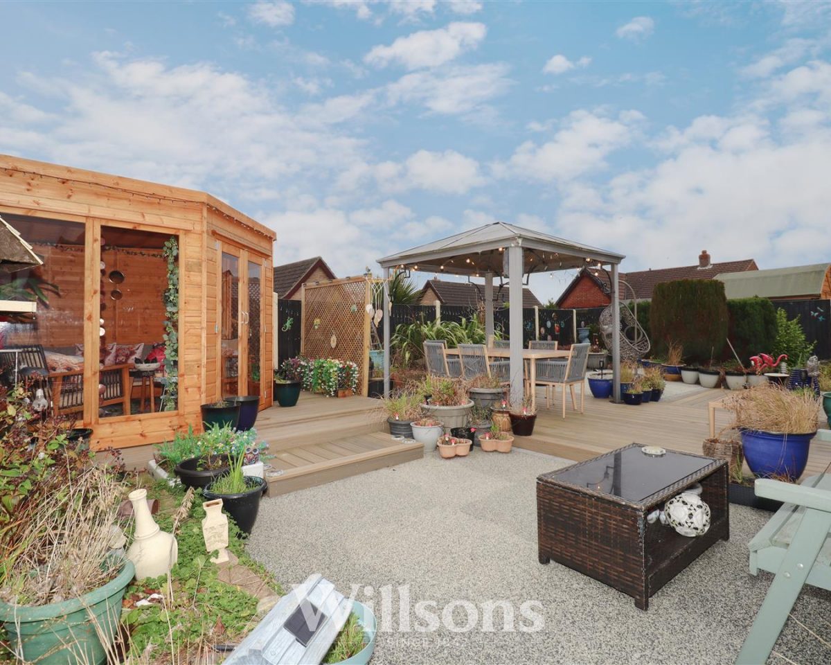 Honeysuckle Close, Sutton-On-Sea, Mablethorpe