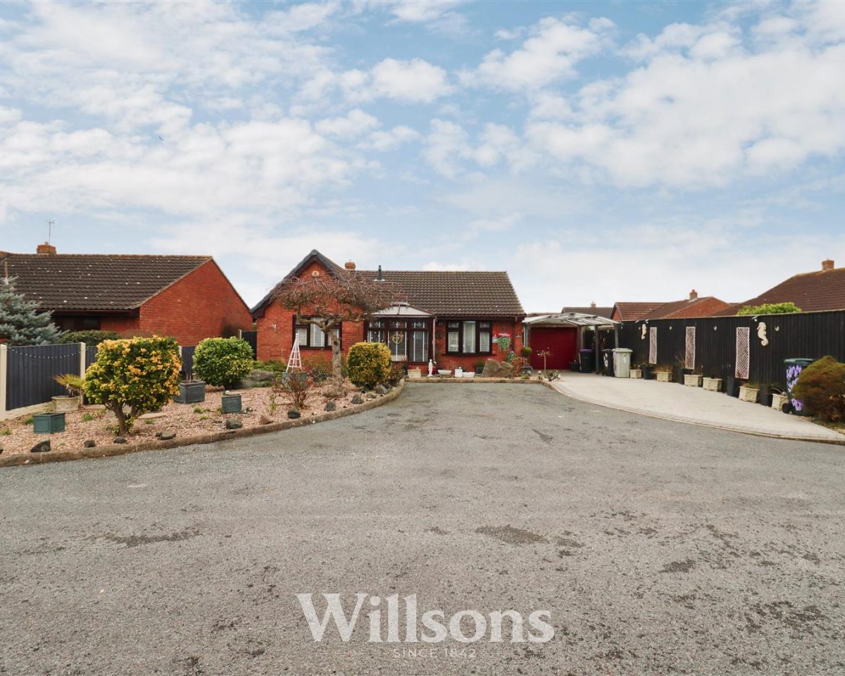 Honeysuckle Close, Sutton-On-Sea, Mablethorpe