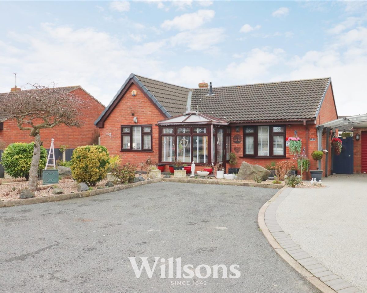 Honeysuckle Close, Sutton-On-Sea, Mablethorpe