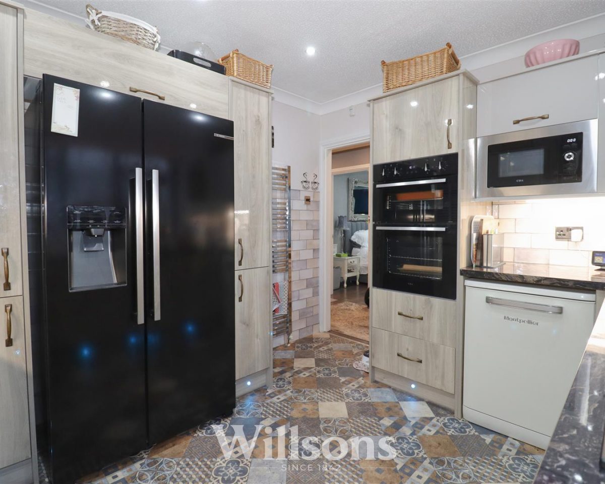 Honeysuckle Close, Sutton-On-Sea, Mablethorpe