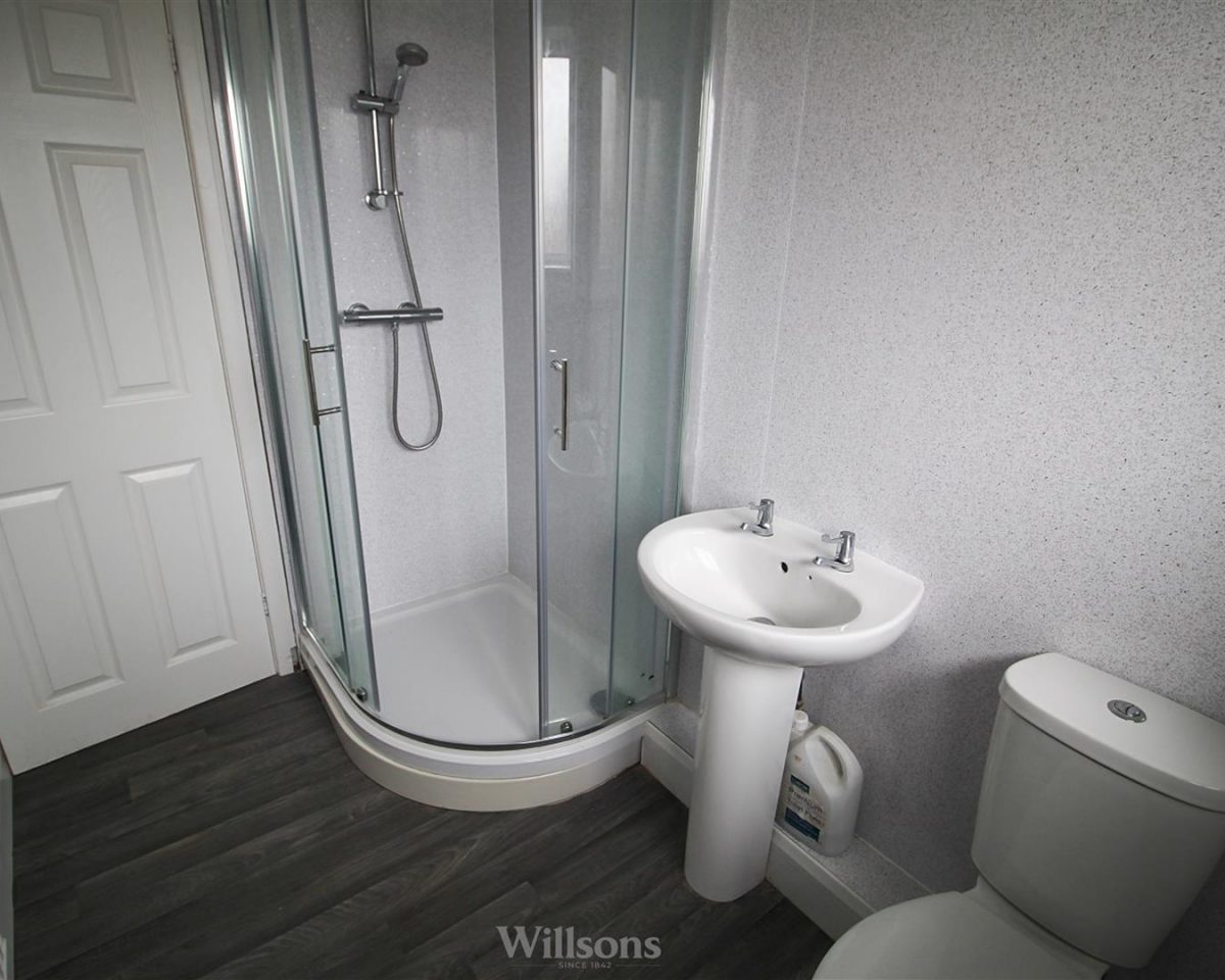 Market Close, Burgh Le Marsh