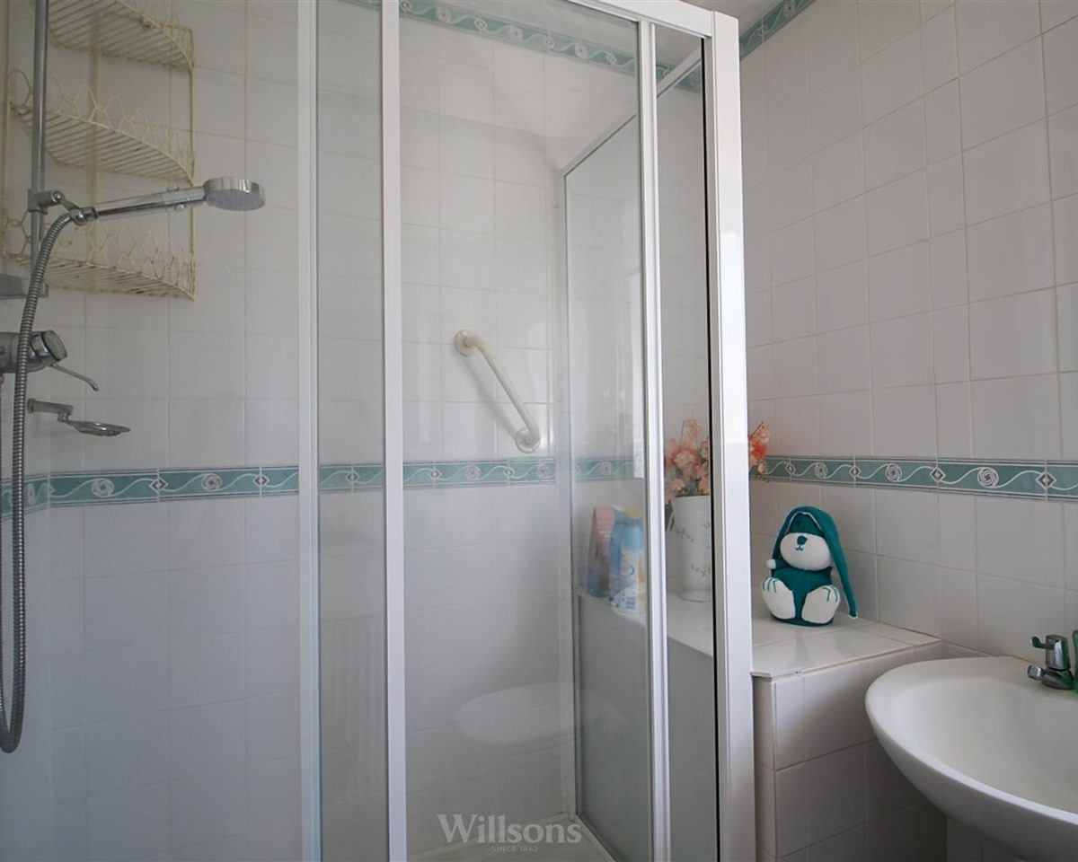 Finisterre Avenue, Skegness