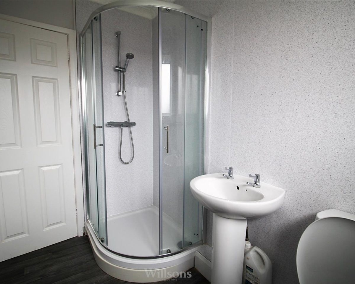 Market Close, Burgh Le Marsh